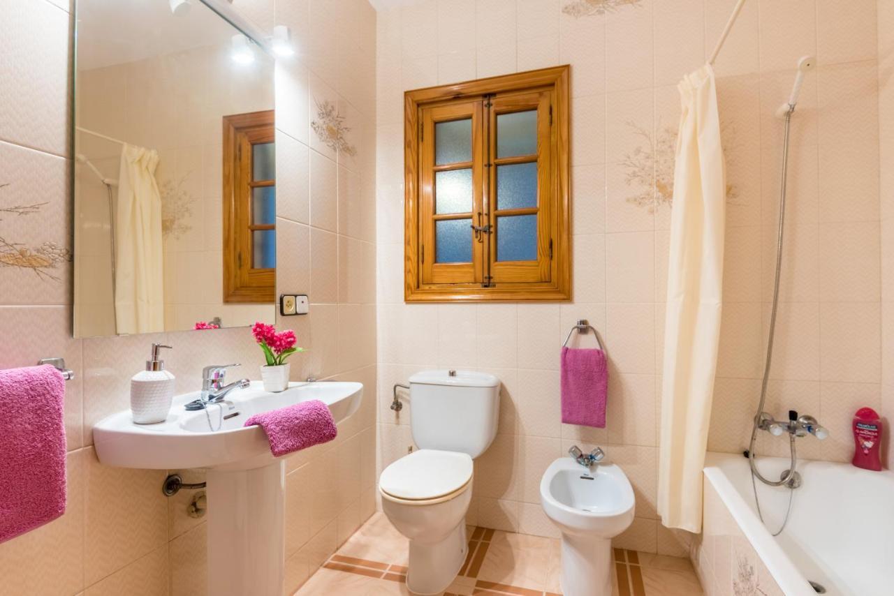 Villa Lali Arenal d'en Castell Luaran gambar